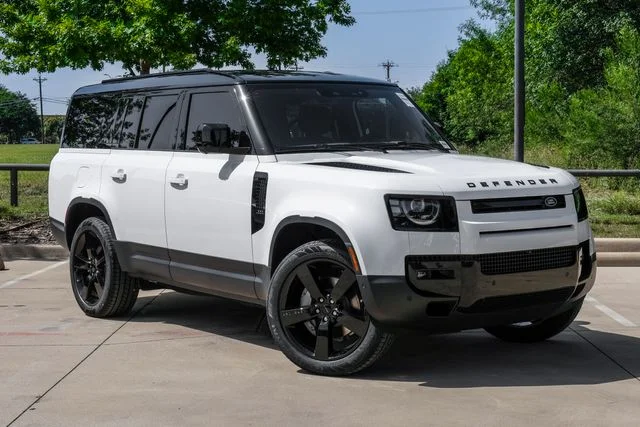 New 2026 White Land Rover S image 7