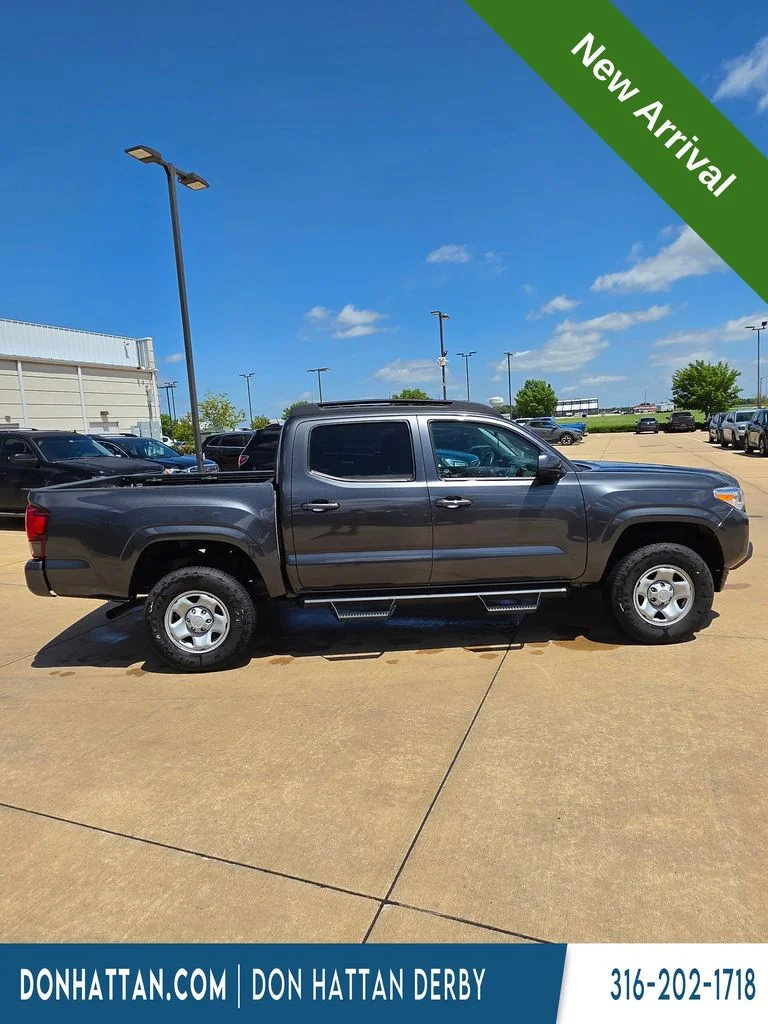 Used 2021 Gray Toyota SR image 6