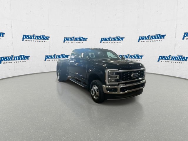 New 2026 Agate Black Metallic Ford F-350® Lariat® image 12