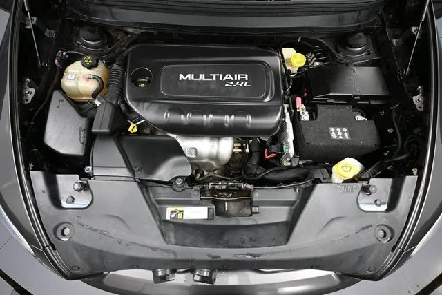 Used 2016 Gray Jeep Latitude image 45