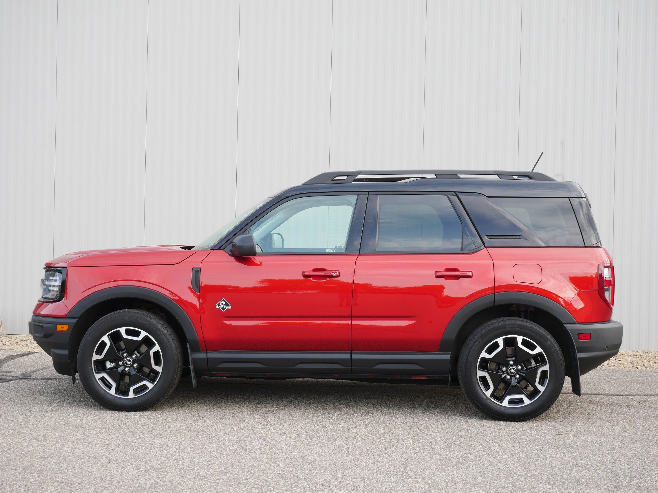 Used 2023 Ford Bronco Sport Outer Banks with VIN 3FMCR9C68PRE21669 for sale in Hastings, Minnesota