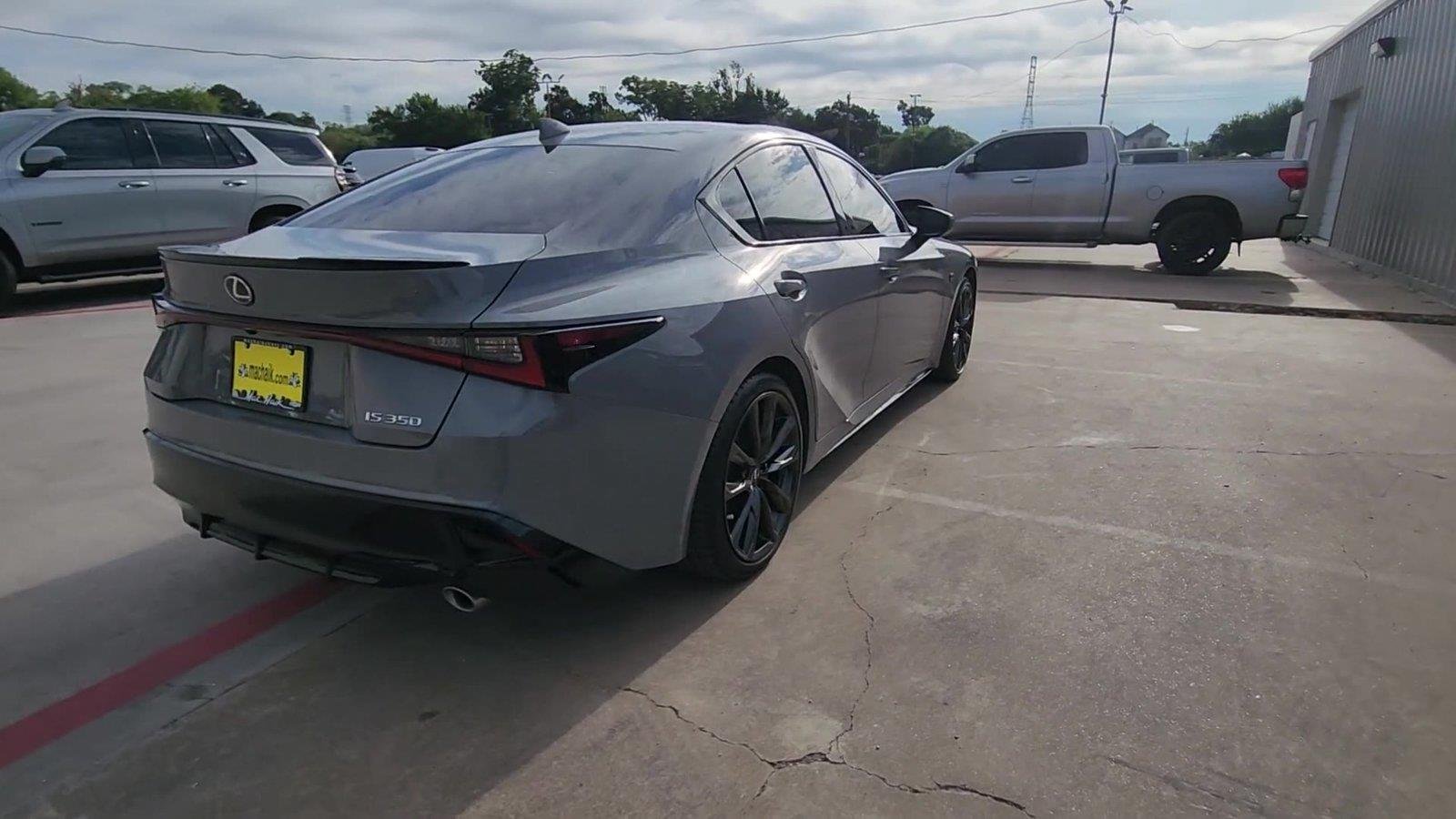 2025 Lexus IS 350 F SPORT DESIGN - Photo 8