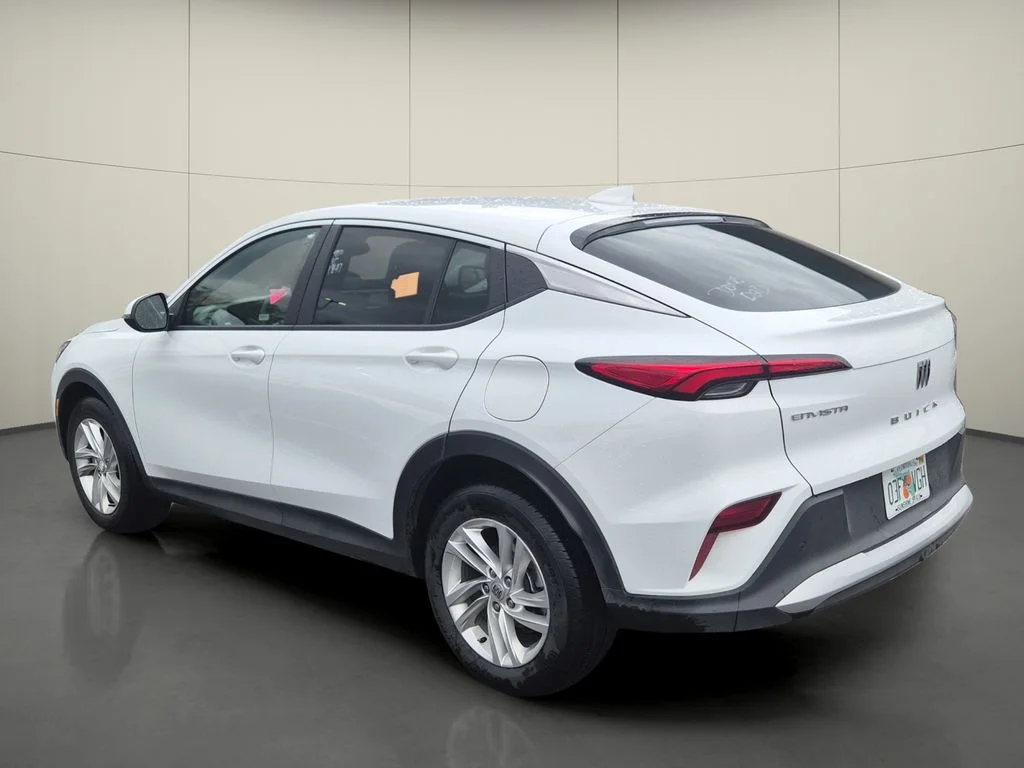 Used 2026 White Buick Preferred image 5