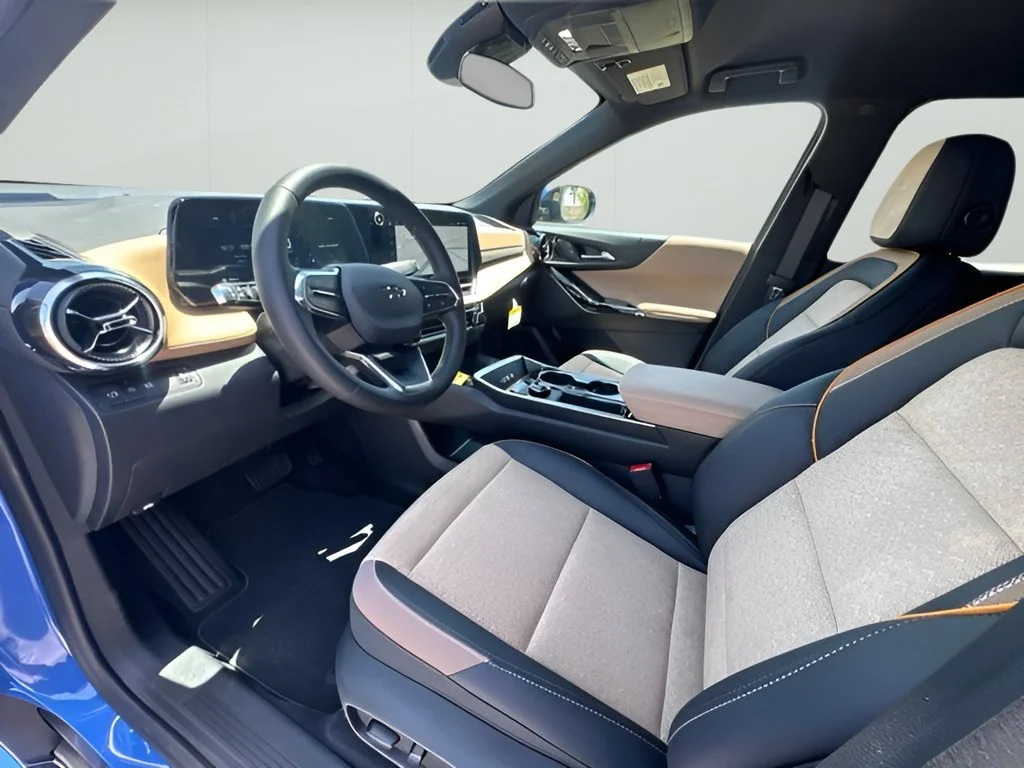 New 2027 Reef Blue Metallic Chevrolet ACTIV image 9