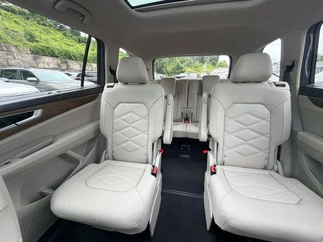 New 2026 Gray Volkswagen 2.0T SE w/Technology image 20