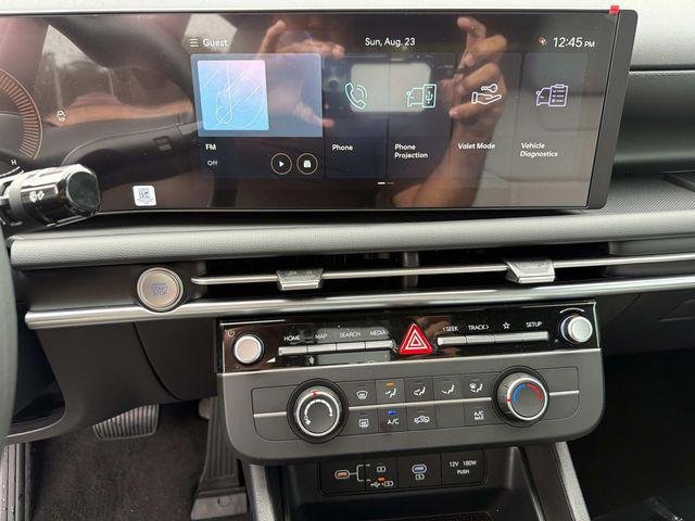 New 2027 Green Hyundai SE FWD image 25