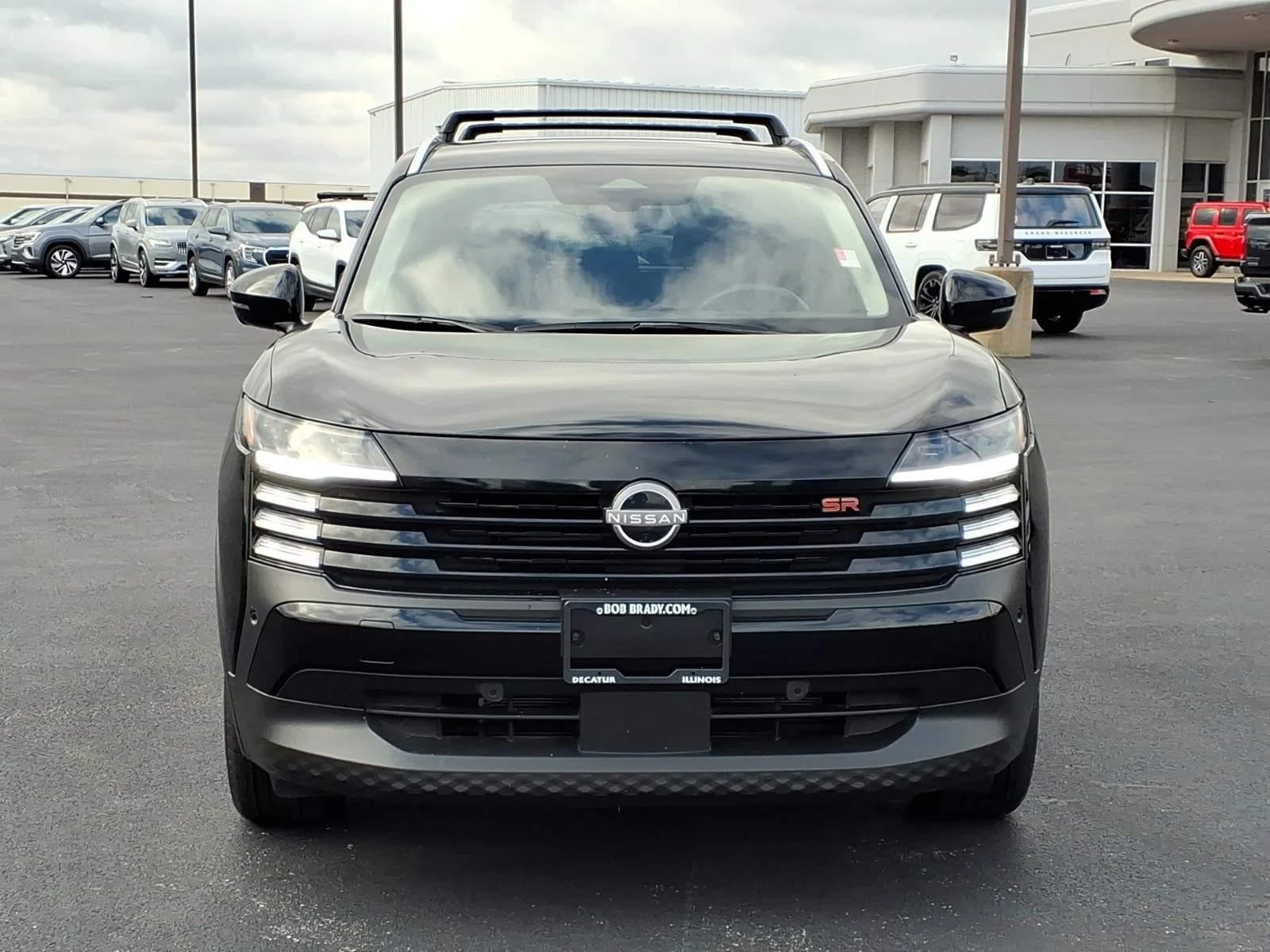 Used 2026 Super Black Nissan SR image 17