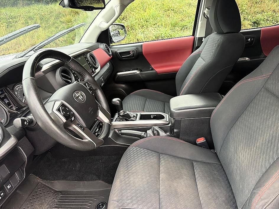 Used 2023 Celestial Silver Metallic Toyota SR5 image 11
