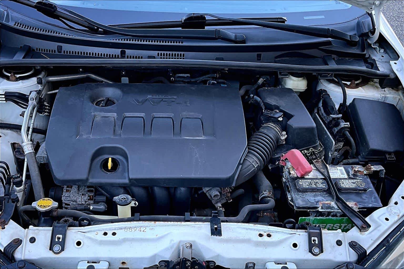 Used 2015 Super White Toyota S Plus image 30