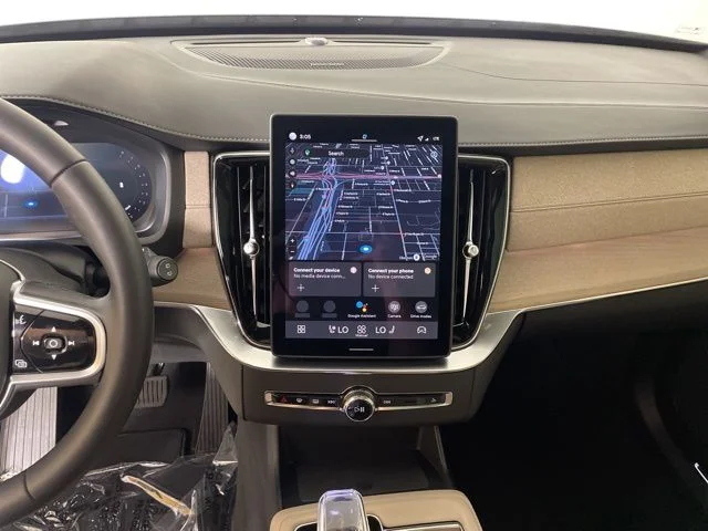2026 Volvo XC90 Plus - Photo 25