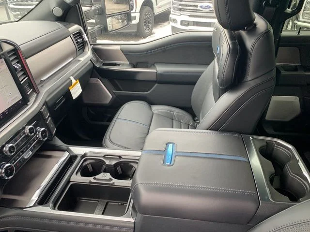New 2026 White Ford F-250® Platinum® image 31