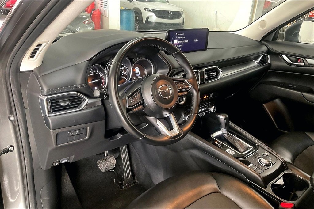2023 MAZDA CX-5 - Image 13