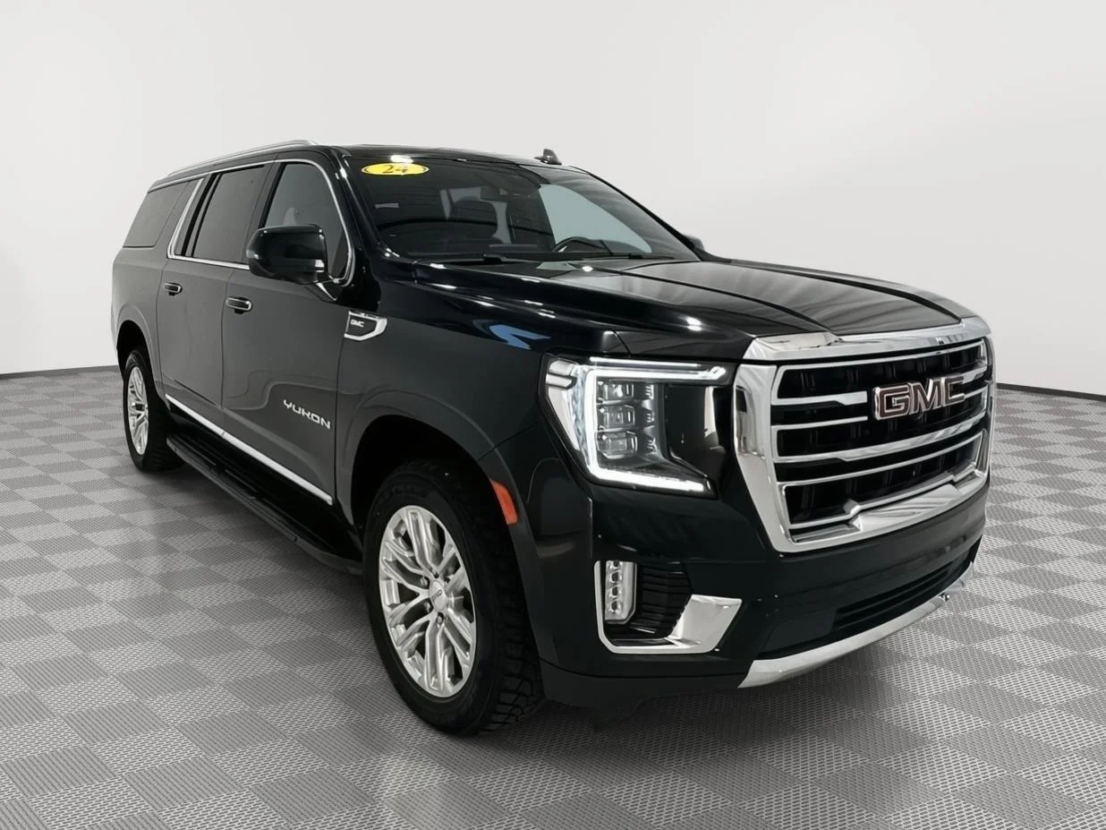 Used 2024 Onyx Black GMC SLT image 7