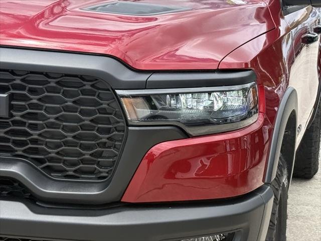 New 2026 Molten Red Pearl-Coat Exterior Paint RAM REBEL image 7