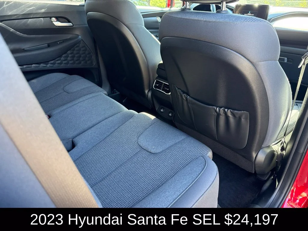 Used 2023 Red Hyundai SEL image 19