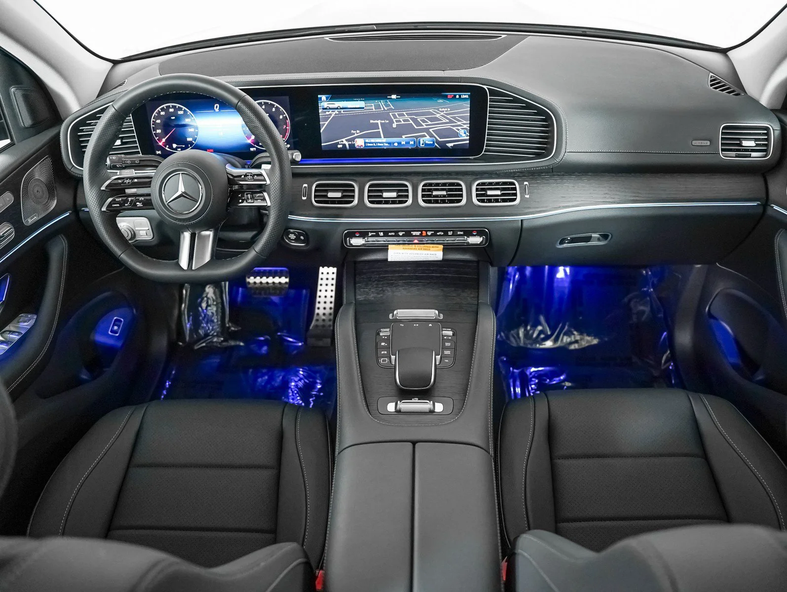 New 2026 Black Mercedes-Benz 4MATIC® image 9