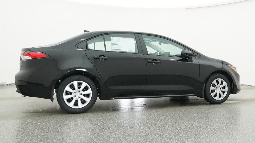 New 2026 Midnight Black Metallic Toyota LE image 4