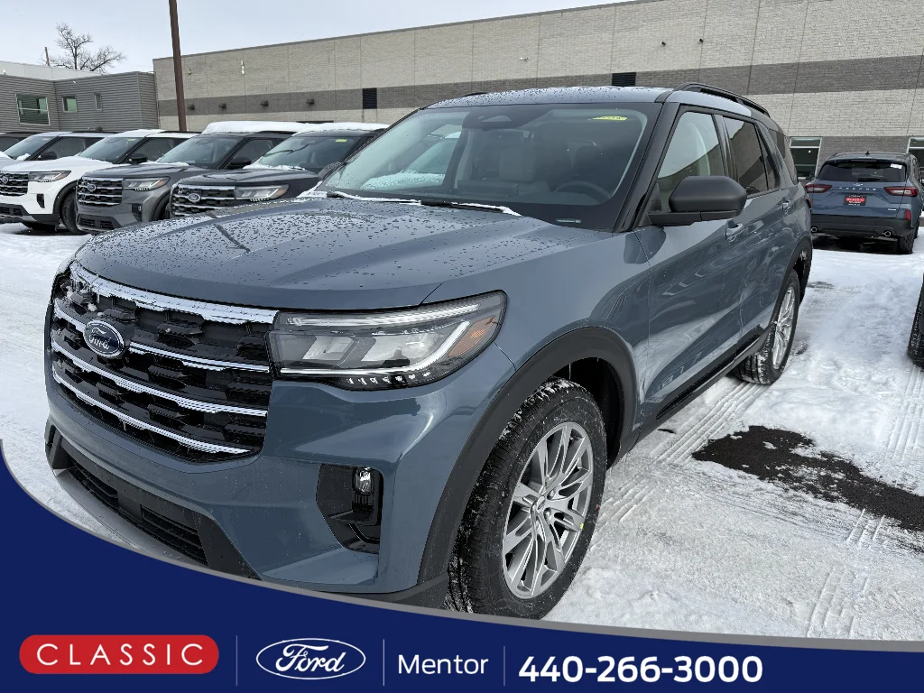 2026 Ford Explorer Active 4WD's photo
