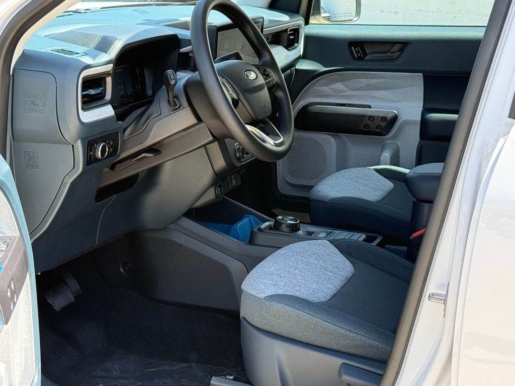 New 2026 Oxford White Ford XLT image 5