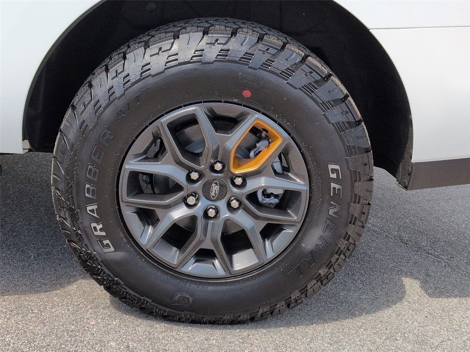 New 2026 Star White Metallic Tri-Coat Ford Tremor® image 11