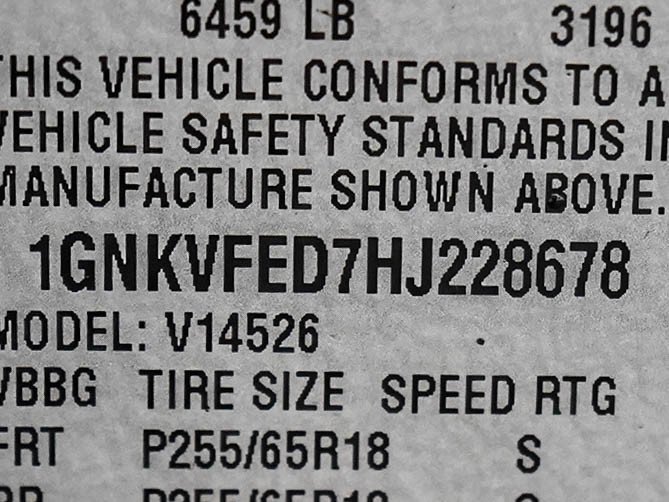 Used 2017 Blue Velvet Metallic Chevrolet LS image 27