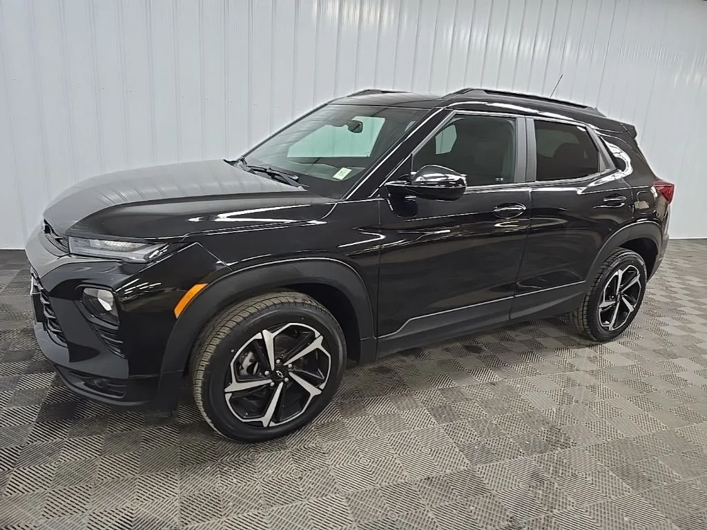 Used 2021 Black Chevrolet RS image 6