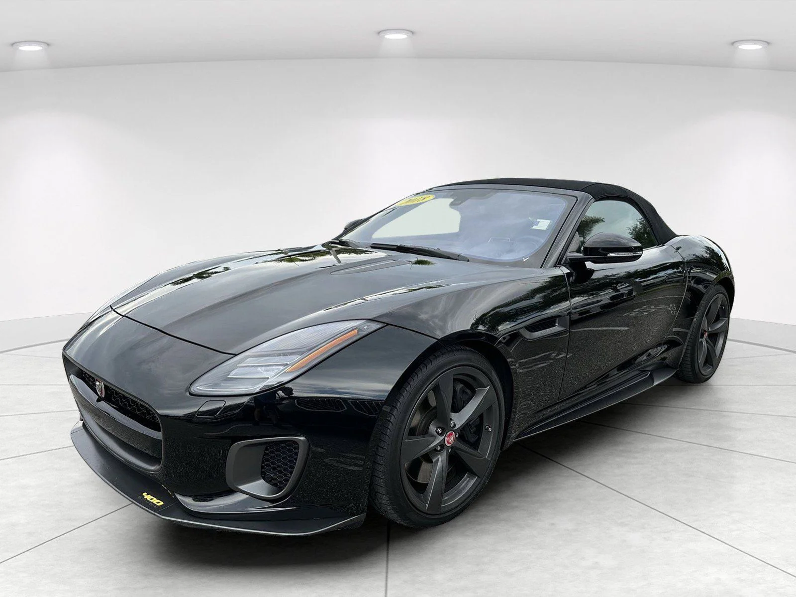 Used 2018 Black Jaguar 400 Sport image 6