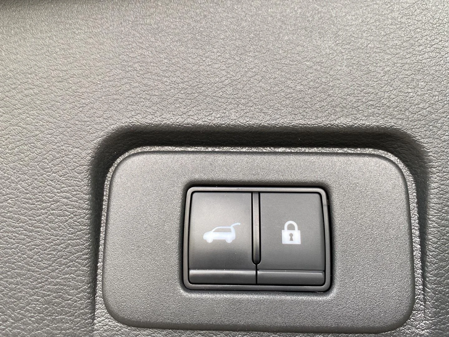 Used 2023 Boulder Gray Pearl Nissan Platinum image 11