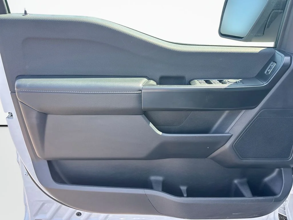 Used 2024 Oxford White Ford STX image 26