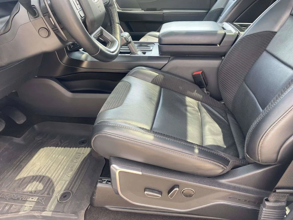 Used 2021 White Ford Raptor image 12