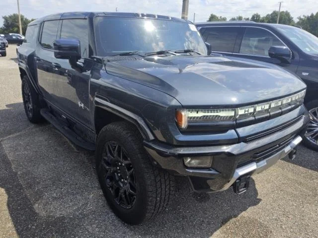 Used 2025 Graphite Blue Metallic GMC 2X image 13