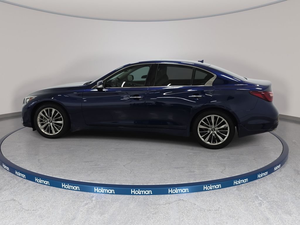 Certified Used 2023 Grand Blue INFINITI LUXE image 8