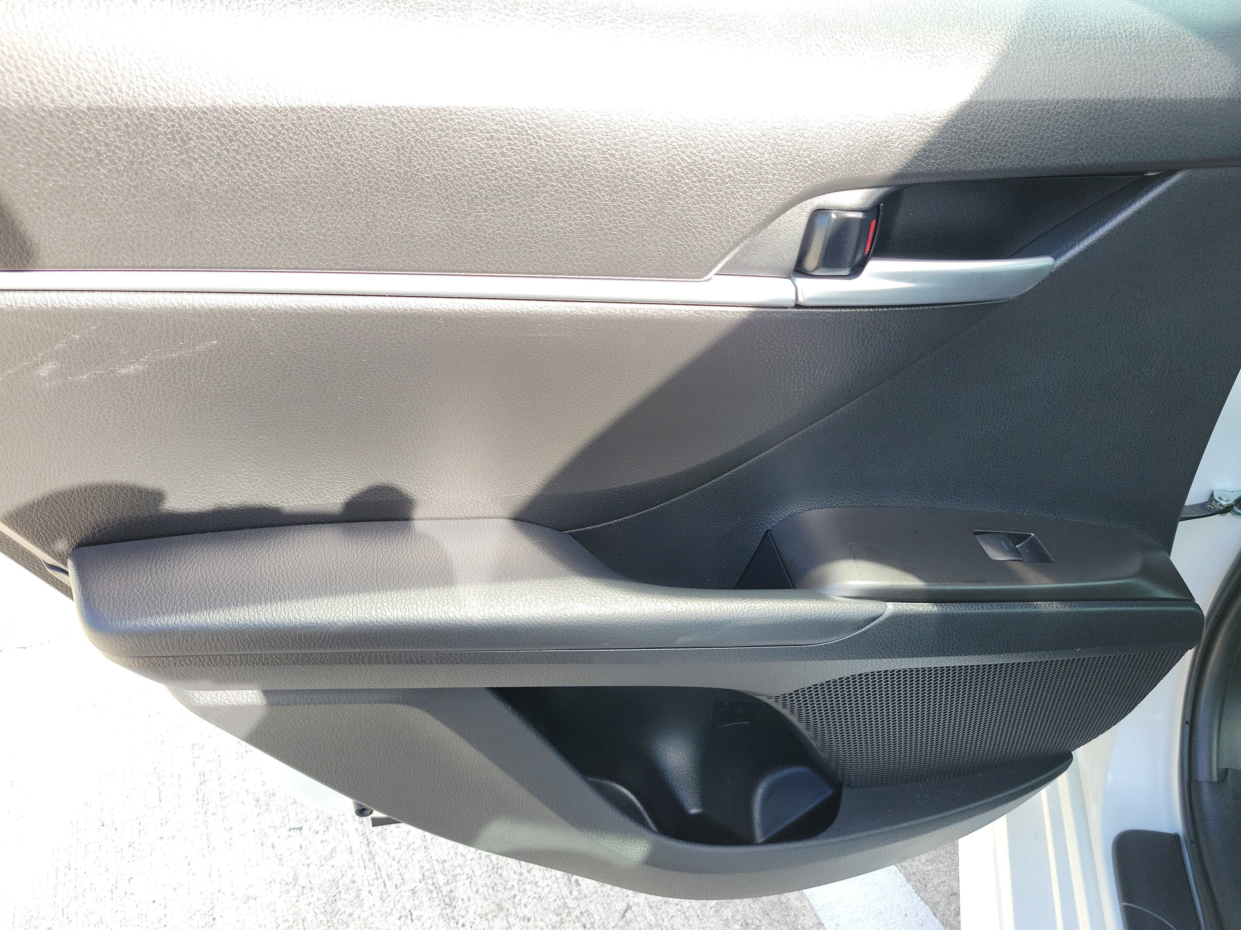 Certified Used 2024 Ice Toyota SE image 11