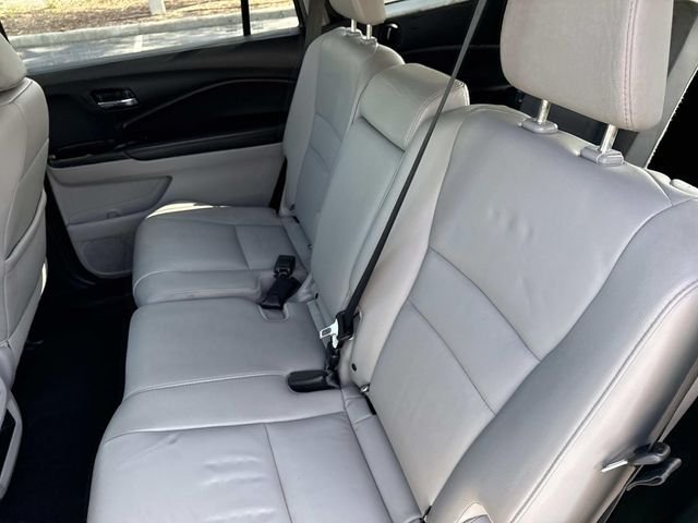 Used 2017 Modern Steel Metallic Honda EX-L image 14