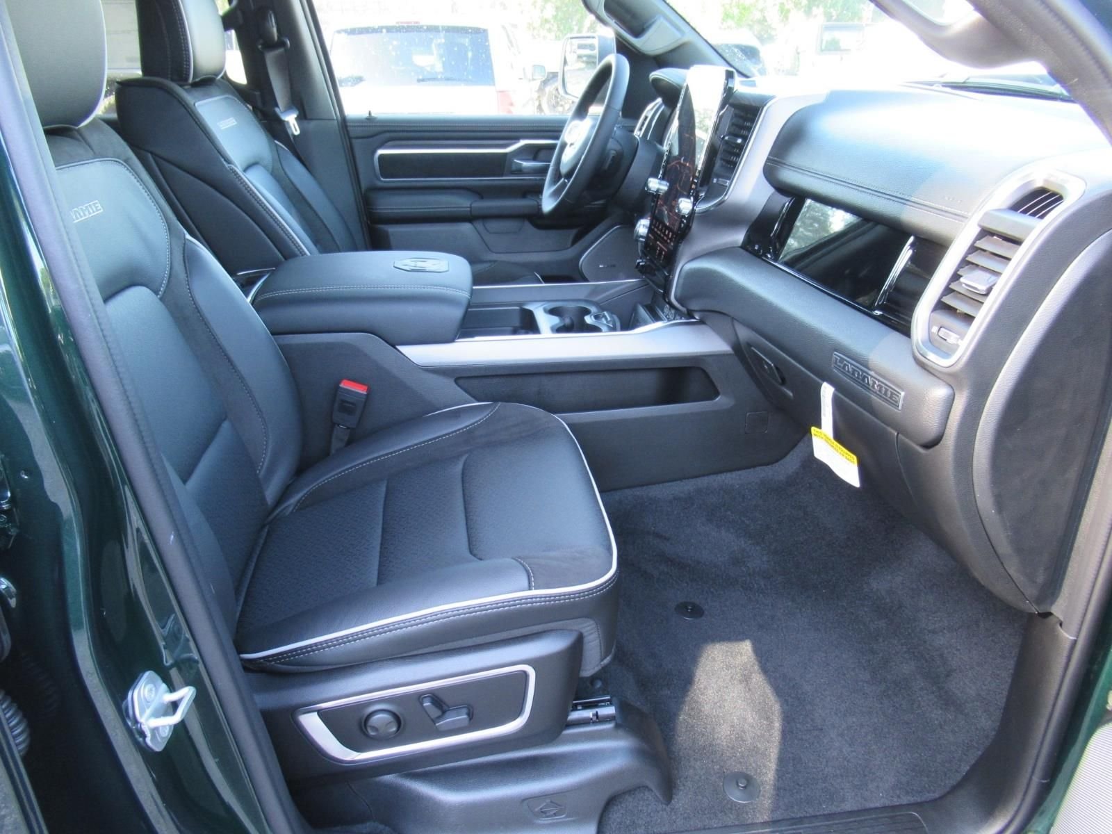 New 2026 Serrano-Green Metallic Exterior Paint RAM Laramie image 10
