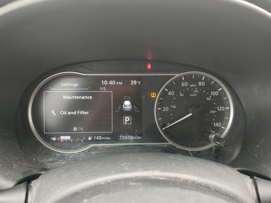 Used 2018 Silver Nissan SV image 16