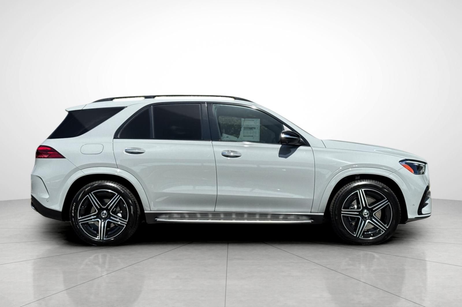 New 2026 MANUFAKTUR Alpine Grey Mercedes-Benz GLE 450 image 35