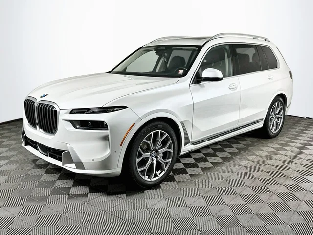 2025 BMW X7 xDrive40i