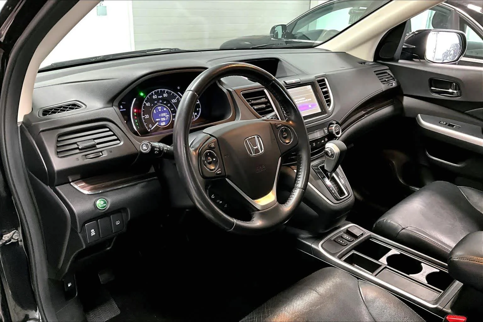 Used 2016 Black Honda EX-L image 2