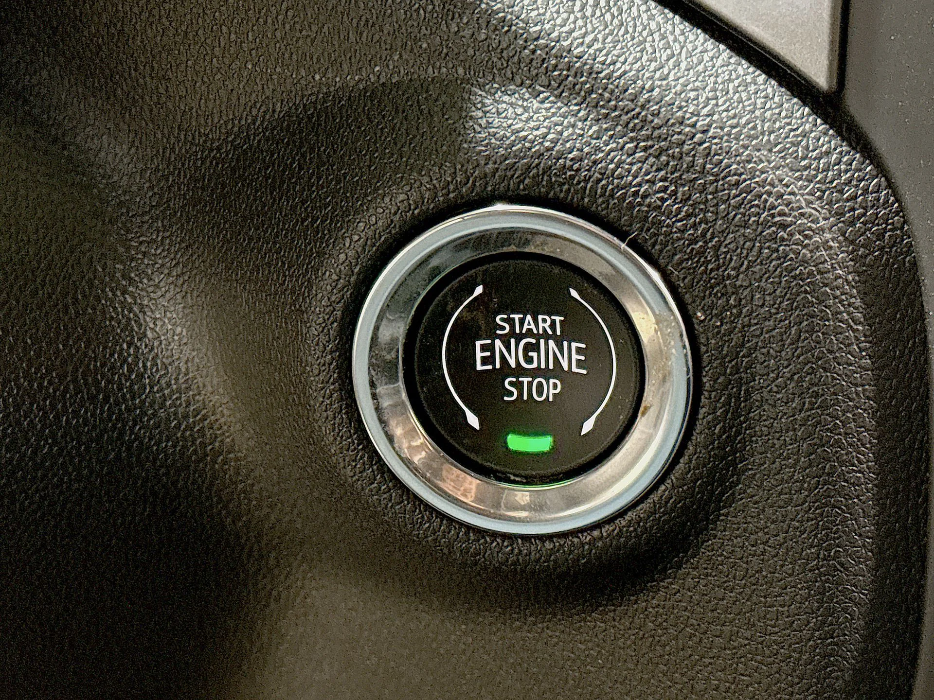 New 2026 Onyx Black GMC Pro image 16