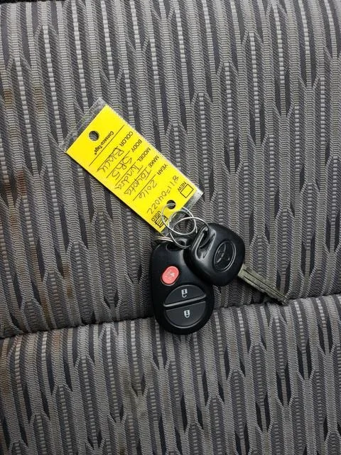 Used 2016 Black Toyota SR5 image 23