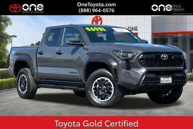 2024 Toyota TACOMA TRD OFFRD 