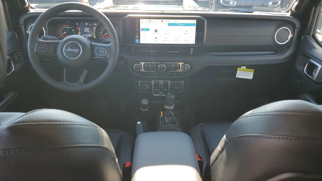 Used 2025 Black Jeep High Tide image 11