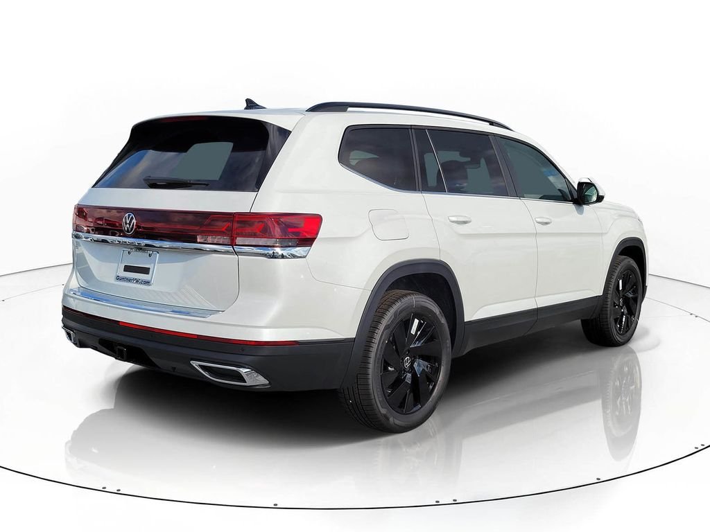 New 2026 White/off-white Volkswagen 2.0T SE w/Technology image 4