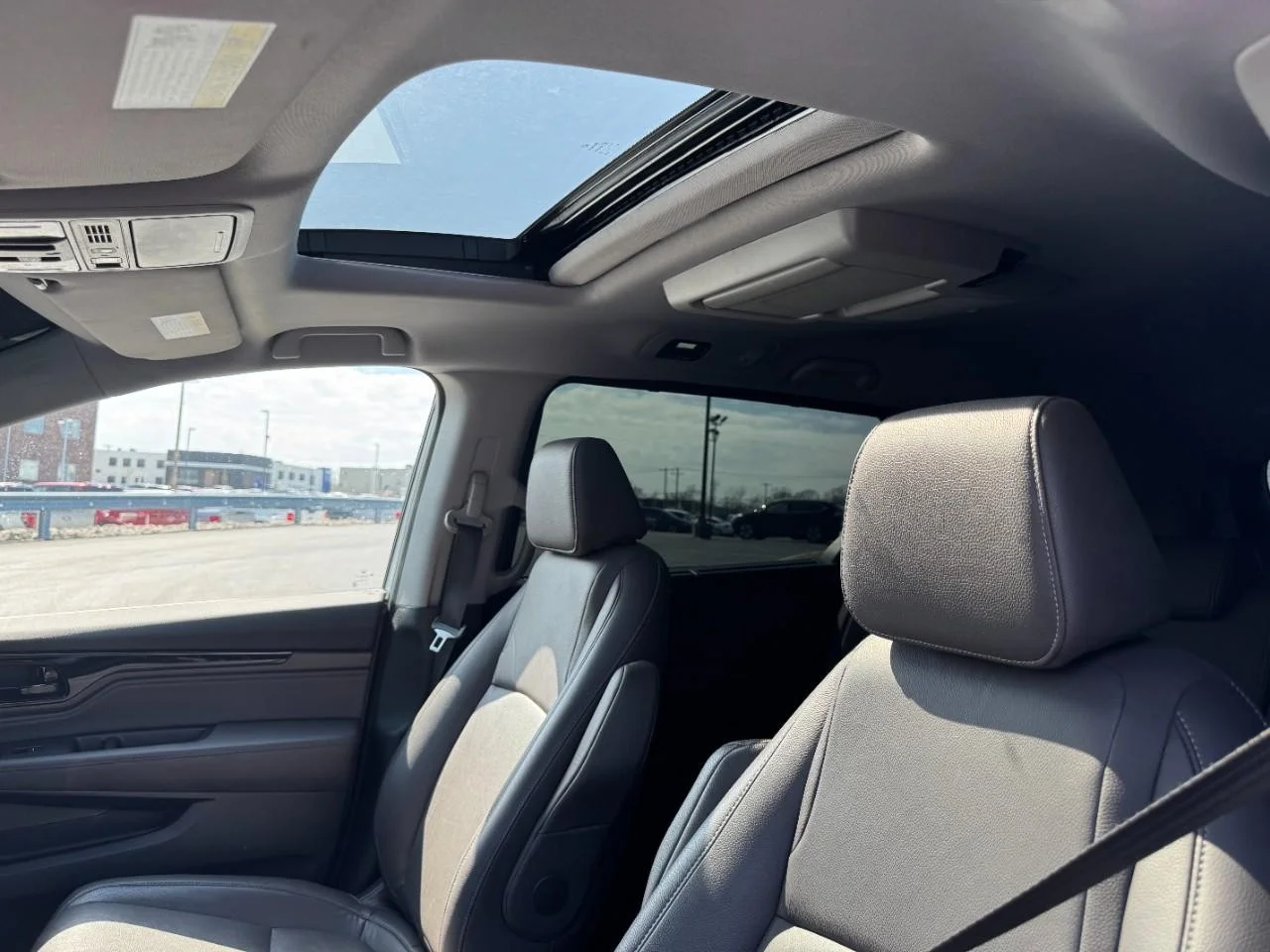 2023 Honda Odyssey Touring - Photo 20