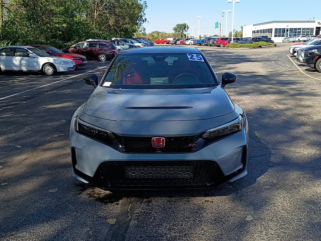 2025 Honda Civic Type R, photo 8 of 12