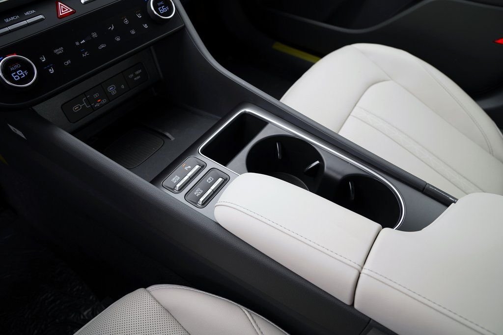 2025 Hyundai Sonata Hybrid Limited - Photo 55