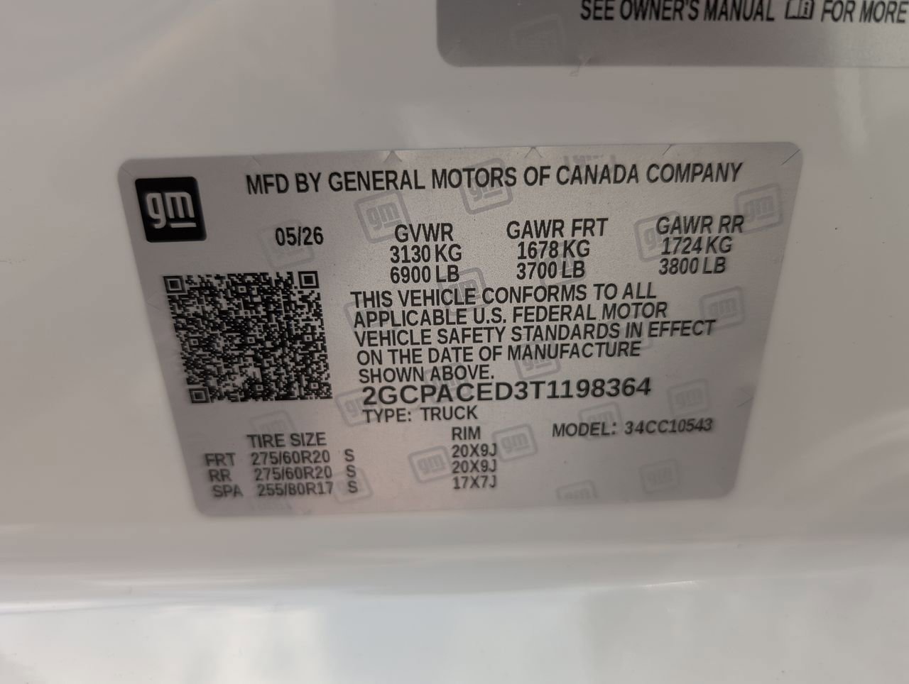 New 2026 Summit White Chevrolet LT image 32