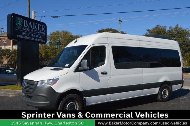 2025 Mercedes-Benz Sprinter 2500 Passenger 170 WB