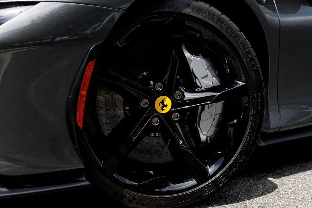 Used 2024 Grigio Silverstone Ferrari  image 45